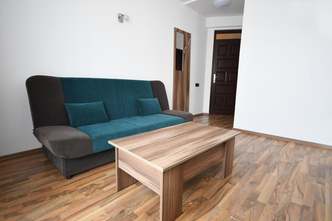Hotel Mladost เทียนทิชเท ภายนอก รูปภาพ